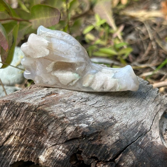 Flower Agate Dragon Skull - Picture 3 of 6